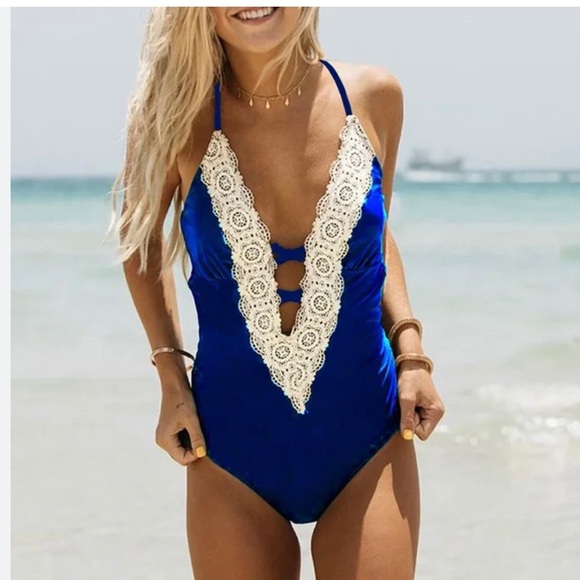 Cupshe Other - Cupshe swimsuit